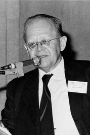 Karl Wolfgang Deutsch