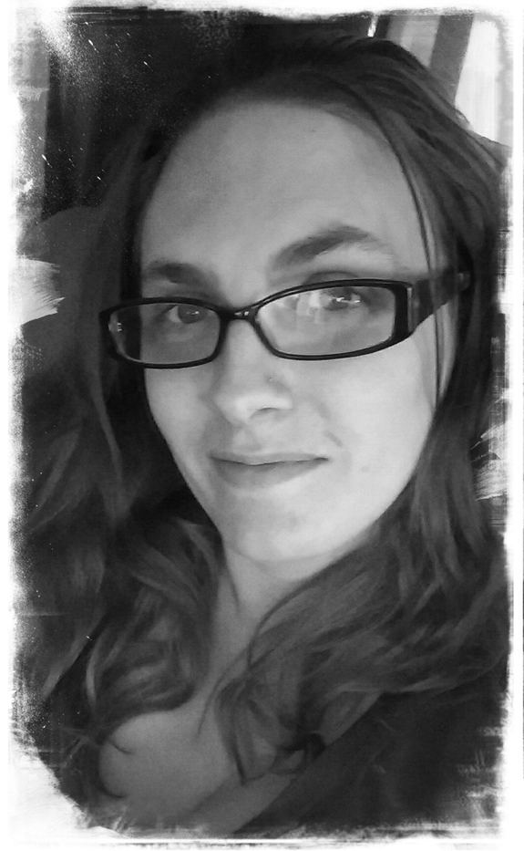 Aria Michaels (Author of Killshot)