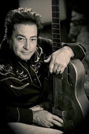Tom MacLear