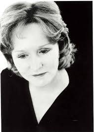 Julia Wallis Martin