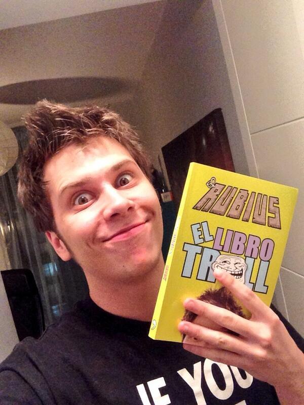 El Rubius (Author of Virtual Hero)
