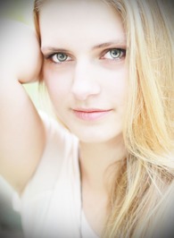 Freya Lange