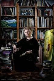 Καίτη Στεφανάκη