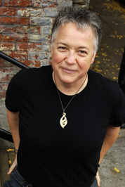 Kate Carroll de Gutes profile picture