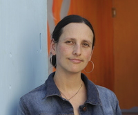 Laura  Allen