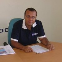 سامح  شاهين