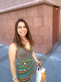 Holly Kearl profile picture