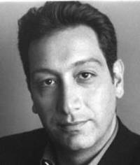 Moisés Kaufman profile picture