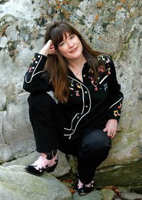 Holly (Author of Janis)