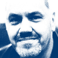 Robert  Grant