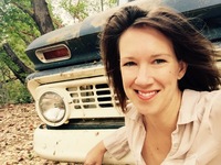 Kelly Luce profile picture