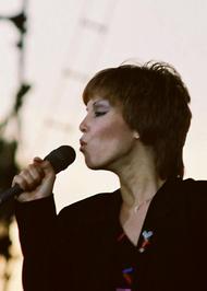 Pat Benatar profile picture