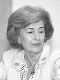 Maria Cândida Proença