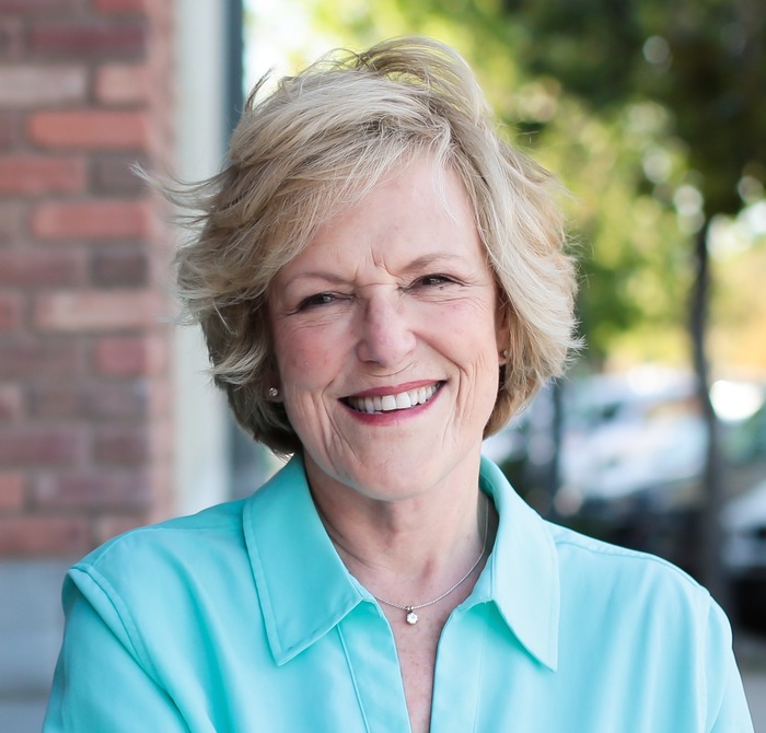 Lynne Martin (Author of Home Sweet Anywhere)