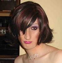 Syndie Truelove