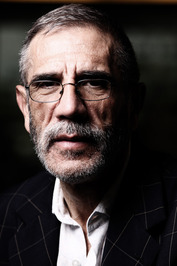 Luis González de Alba profile picture