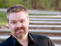 Daniel  Bush