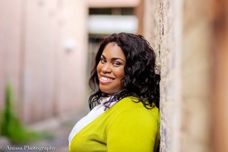 Photo of the author, Angie Thomas.