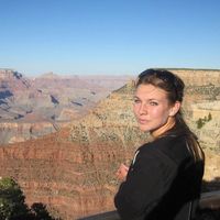 Claire Henley Miller profile picture