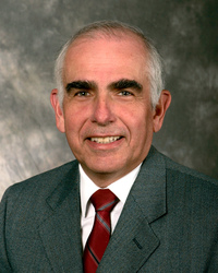 Richard E. Bennett