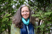 Robin Rose Bennett profile picture