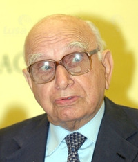 José Calvet de Magalhães