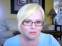 Adrienne Dellwo profile picture