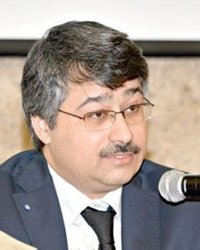 عارف العوضي