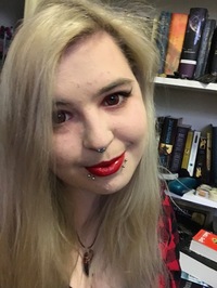 Izzy Shows profile picture