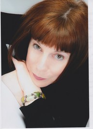 Julia  Blake profile picture