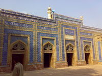 Makhdoom Jahaniyan Jahangasht
