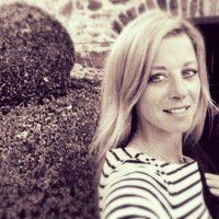 Suzi   Moore profile picture