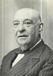 Pedro Mata (Author of Para Ella y para Ellas)