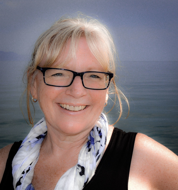 Boni Wagner-Stafford (Author of The Best Memoir)