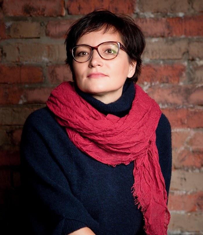 Ирина Млодик (Author of Девочка на шаре. Когда страдание становится ...