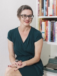 Lynn Comella profile picture
