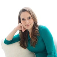 Julia Walton profile picture