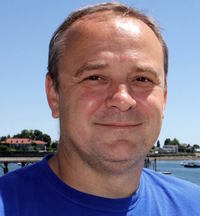 Rob  Arnold