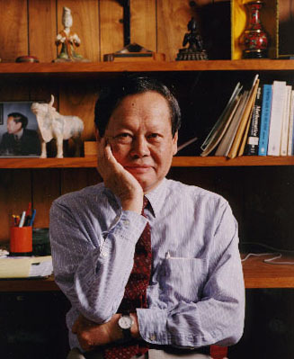 Chen Ning Yang (Author of Lee Kuan Yew Through the Eyes of Chinese Scholars)