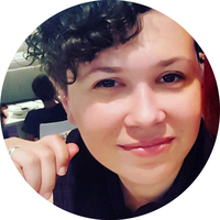Niki Smith profile picture