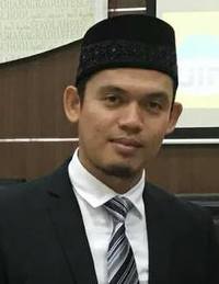 Arrazy Hasyim