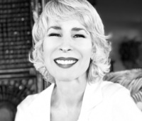 Suzanne Elizabeth profile picture