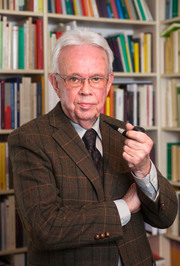 Hans-Jörg Sandkühler