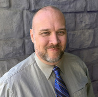 Bacil Donovan Warren