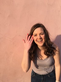 Laurie Devore profile picture