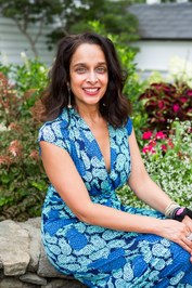 Tanuja Desai Hidier profile picture