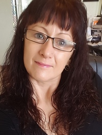 Alison  Sampson