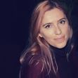Mia  Miller