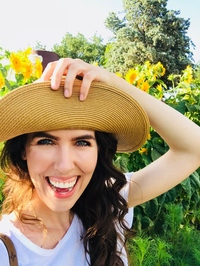 Brittani Louise Taylor profile picture