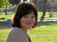 Mona Camuari